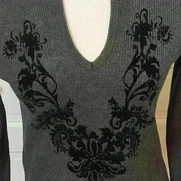 Susan Lawrence Top  L0235 - Picture 4 of 6